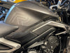 Triumph Street Triple Carbon Seitenverkleidung Tank Side Cover Tank Cache Reservoir Latéraux 8